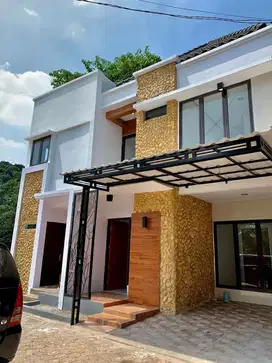 Rumah Baru Dekat Pintu tol Margonda Depok