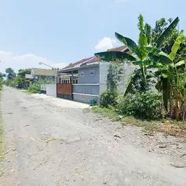 Tanah luas harga murah 518 m2 di Gatak Sukoharjo