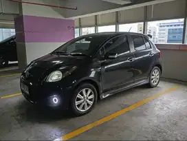 Toyota Yaris Matic Hitam 2007