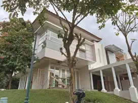 Rumah IHoek Istana Bunga Rancamaya