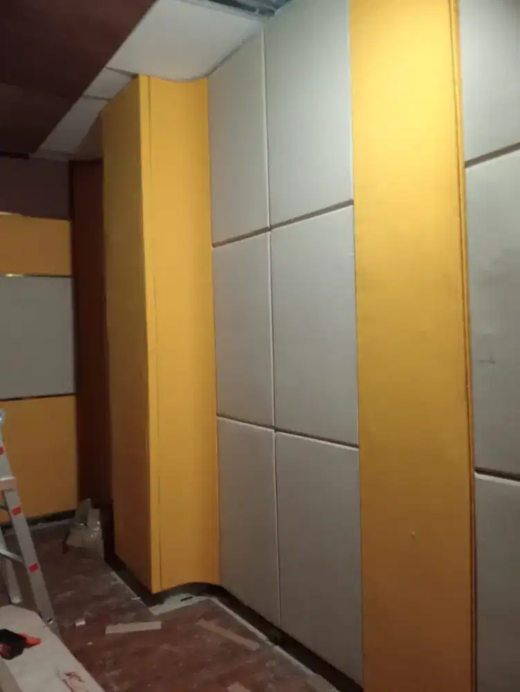 PASANG TUKANG ISOLASI PEREDAM SUARA studio musik livestreaming podcast