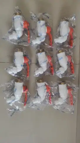 Kran plastik, kuningan 3/4 ex. Sanitar
