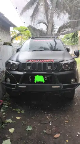 Dijual mobil Fortuner tipe G CC 2.7 G Luxury