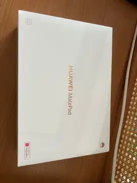 Huawei MatePad 11.5 8GB / 128GB  w/ smart keyboard – BNIB, space grey