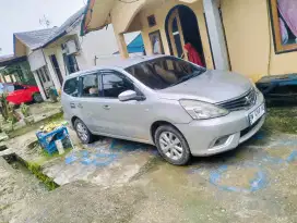 Jual Nissan Grand Livina 1.5 SV M/T