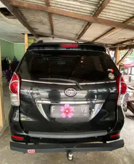 Mobil avanza tipe G manual 20112