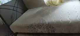 Dijual bed tidur plus dipan bekas ukuran 100, 160