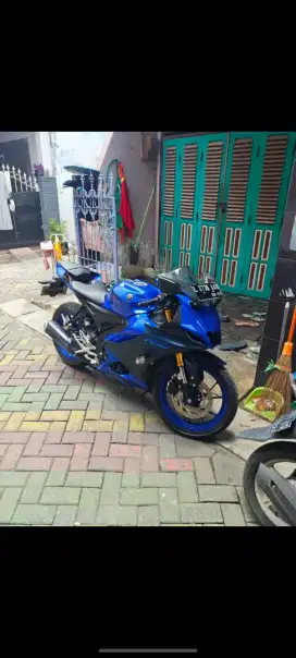 R15 bekas seperti baru