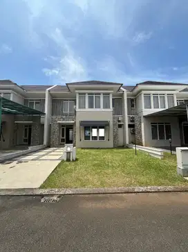 Dijual cepat Rumah 2 lt Unfurnished Terawat di Helios Suvarna
