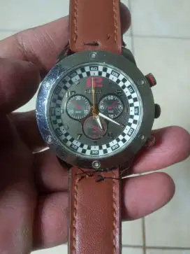 Jam tangan pria