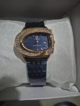 Jam tangan wanita