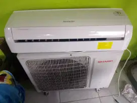 ac sharp 1pk R32,termasuk pasang,