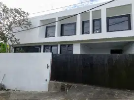 Buc rumah stylish 2lt semi furnis cekomaria peguyangan dkt mall living