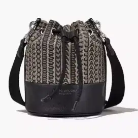 new style lady's shoulder Inclined shoulder hand Bucket bag