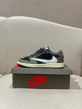 Jordan 1 Low OG SP Travis Scott Mocha 9.5 Us