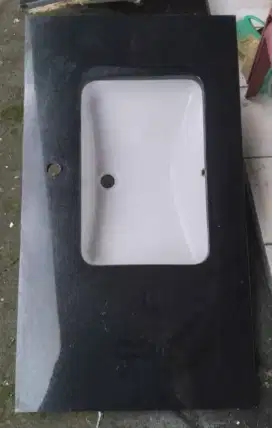 Wastafel toto plus meja marmer