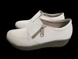 *HARGA PAS* Slip On Wedges 5 Cm Wanita