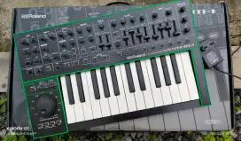 Roland SYSTEM 1 mulus banget