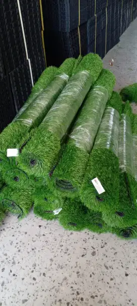 Rumput sintetis baru