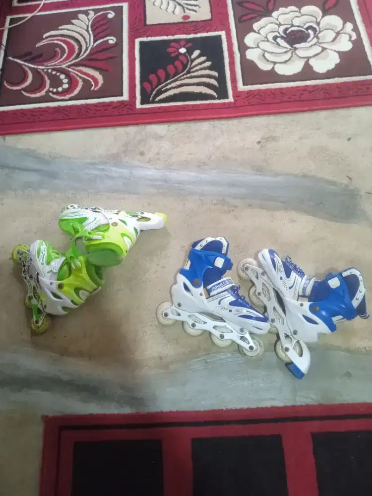 Sepatu roda anak
