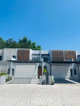 RUMAH SIAP HUNI 3 KAMAR TIDUR DEKAT TOL MADIUN