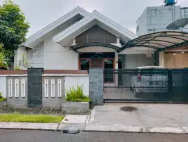 Murah  Rumah cantik singgasana pradana bandung tengah