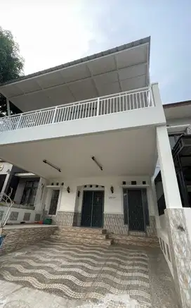 Rumah mewah siap huni abis renov di Legenda Wisata Cibubur