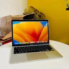 MacBook Air M1 13 inch original mulus