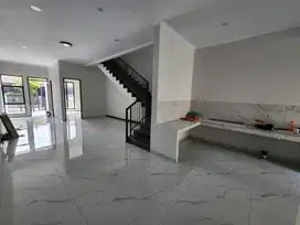 Jarang Ada Rumah Siap Huni di Komplek Ekslusif Mekarwangi