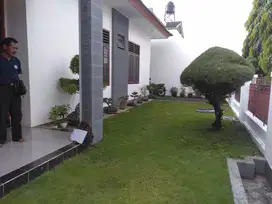 rumah cantik di bukitsari dekat undip