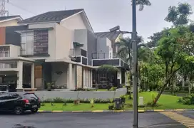 rumah di area bintaro sektor 9 posisi hoek