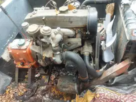 Mesin Mobil mitsubishi l300 diesel bekas genset jual murah