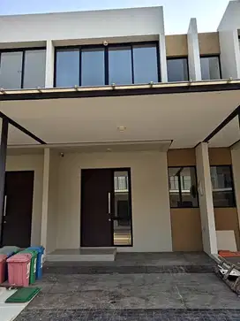 DiSewakan Rumah PIK 2 Milenial 4,5x10 Furnished