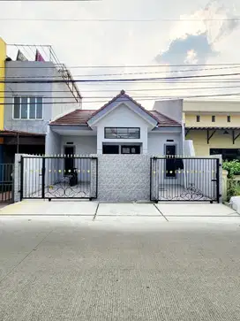 Rumah Bagus Dan Murah di Bsd Griya Loka, Tangerang