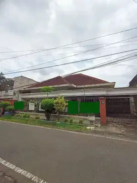Dijual murah luas 500 meter rumah candi agung malang