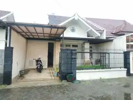 Dijual murah rumah di tidar malang luas 213 harga 1.5m