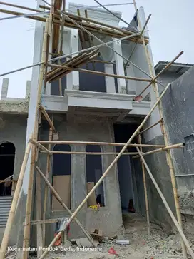 Rumah Jatiwaringin Strategis bebas banjir