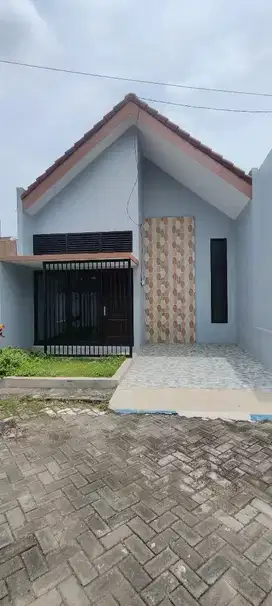 Dijual rumah baru lokasi bsa bumiayu kota malang