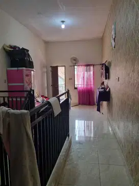 Jual Rumah Pondok Mutiara tingkat 1,5 lantai