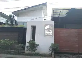 Rumah luas harga Murah di Kawasan elit Rawamangun Jakarta Timur