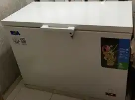 Dijual Cepat FREEZER RSA