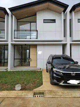 Rumah siap huni 2 lantai 6.5 x 15  di cendana cove lippo karawaci