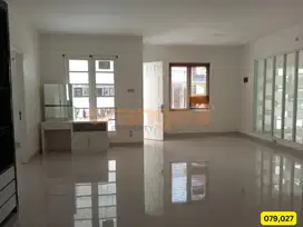 Di Jual Rumah Cantik Sudah Renovasi Siap Huni Di Kota Wisata Cibubur
