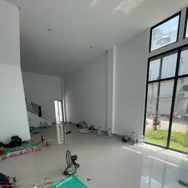 DISEWAKAN RUKO GANDENG BARU CITRA 8 AEROPOINT 2lantai