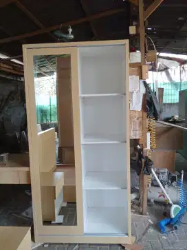 Kamarset minimalis buat kos-kosan