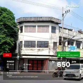 Ruko 3 lantai di tengah kota Malang