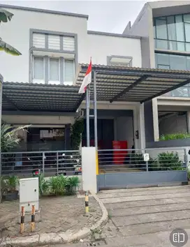 Gudang Pusat Tangerang Dekat Akses Tol Pergudangan T8 Alam Sutera