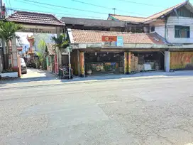 Dijual Toko SUper Strategis 0 Jalan Raya di Jalan Rajawali Surabaya
