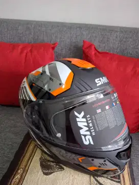 Helm SMK Gullwing