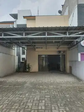 RUKO MURAH PARKIRAN LUAS DI JL. JOE KLP TIGA JAKSEL